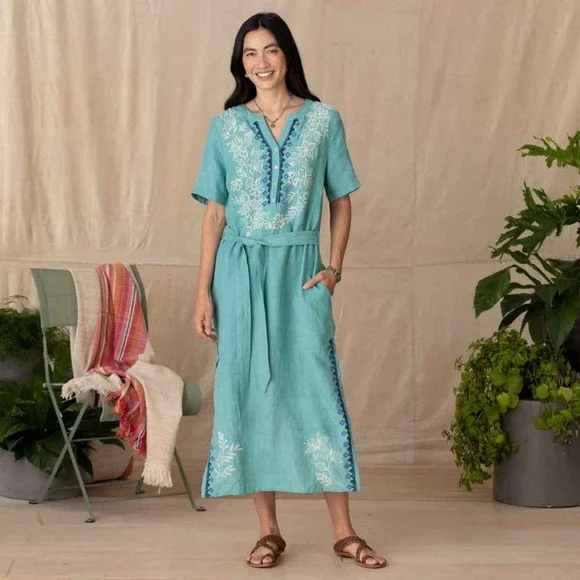 aruba blue dress ARTURO Slim Fit Long Sleeve Light Blue Dress Shirt – Unique Design Menswear